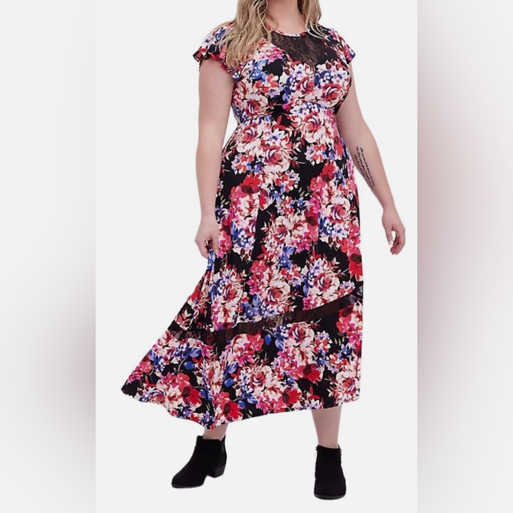 Torrid Asymmetrical Floral and Lace MIDI